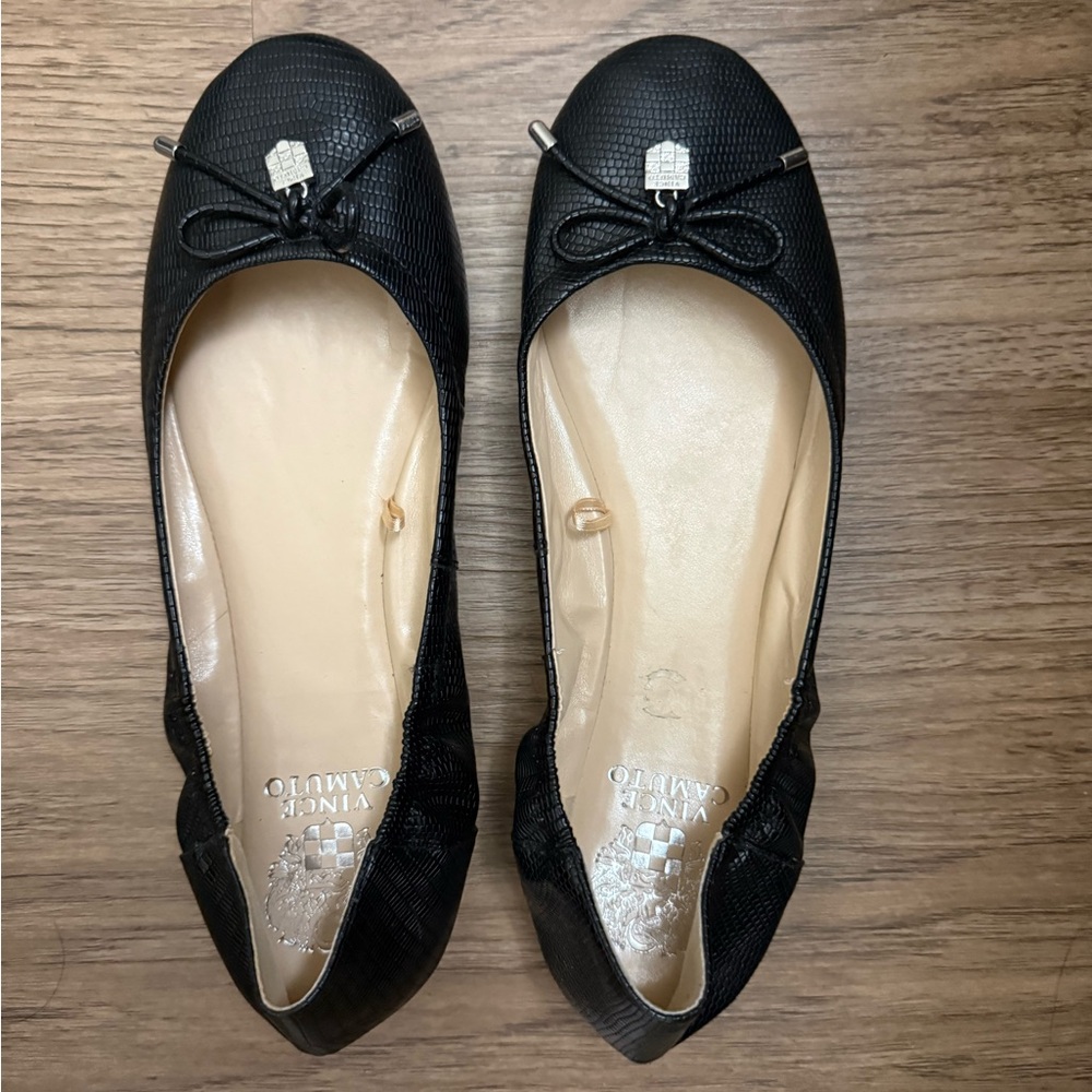 Vince Camuto Black Textured Bow Ballet Flats